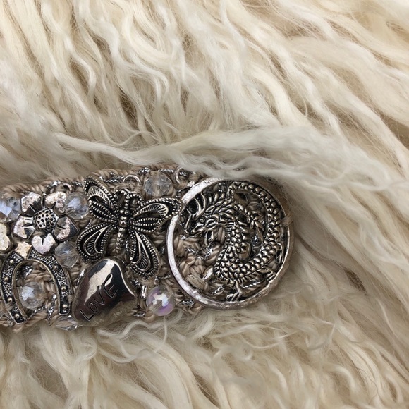 One of a kind handmade Macrame’ Bracelet - Picture 4 of 6